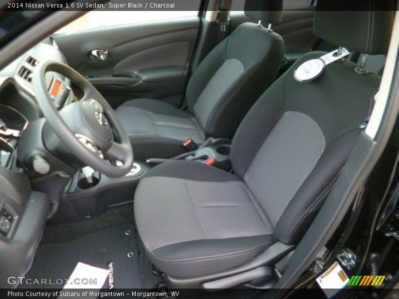 Super Black / Charcoal 2014 Nissan Versa 1.6 SV Sedan