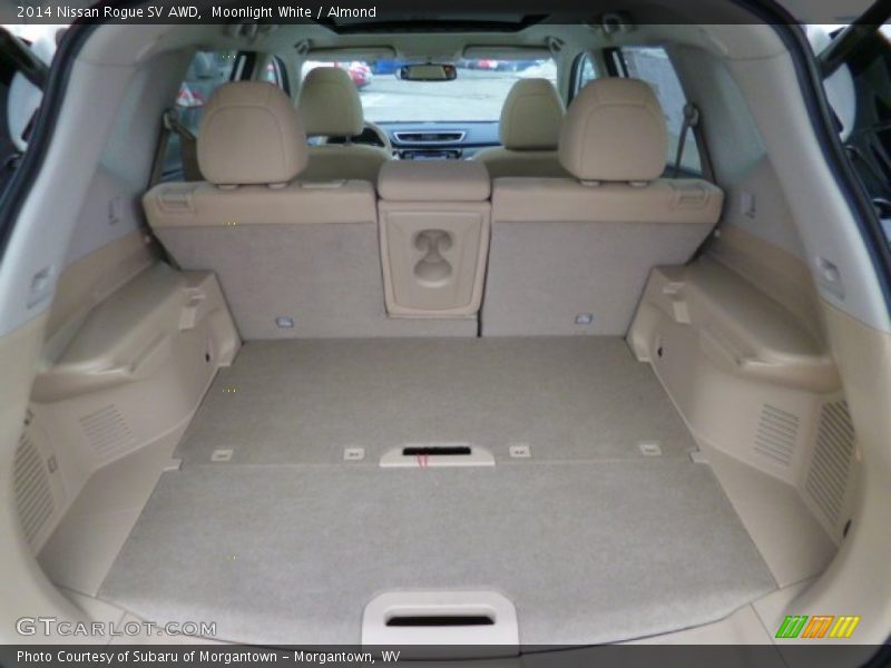 Moonlight White / Almond 2014 Nissan Rogue SV AWD