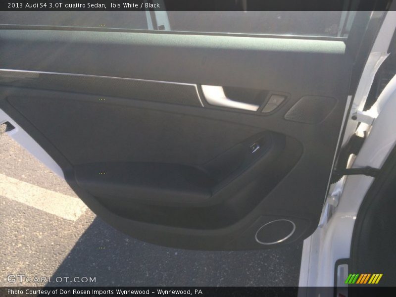 Ibis White / Black 2013 Audi S4 3.0T quattro Sedan