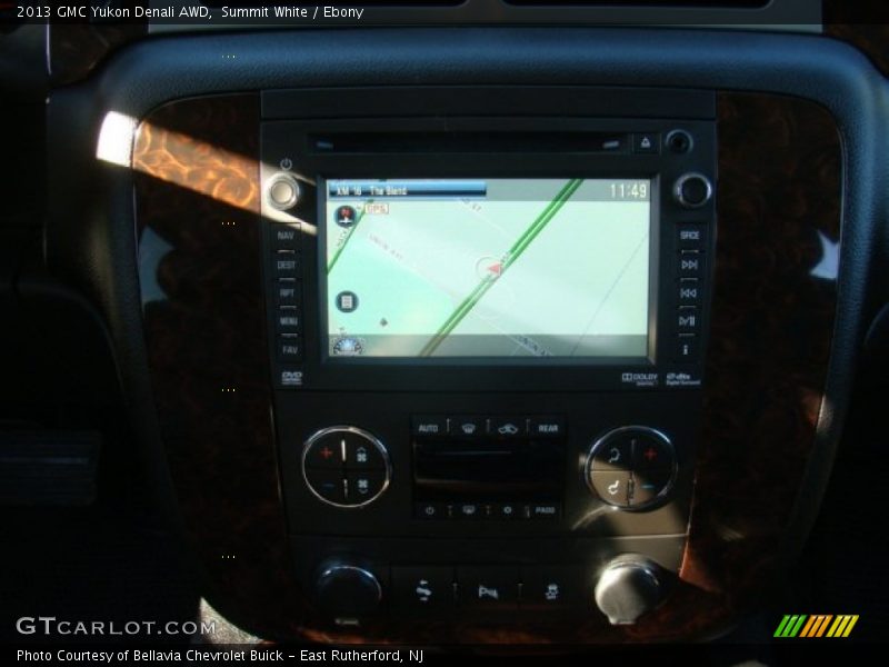 Summit White / Ebony 2013 GMC Yukon Denali AWD