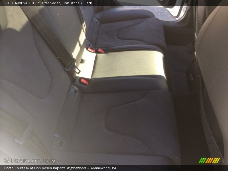 Ibis White / Black 2013 Audi S4 3.0T quattro Sedan