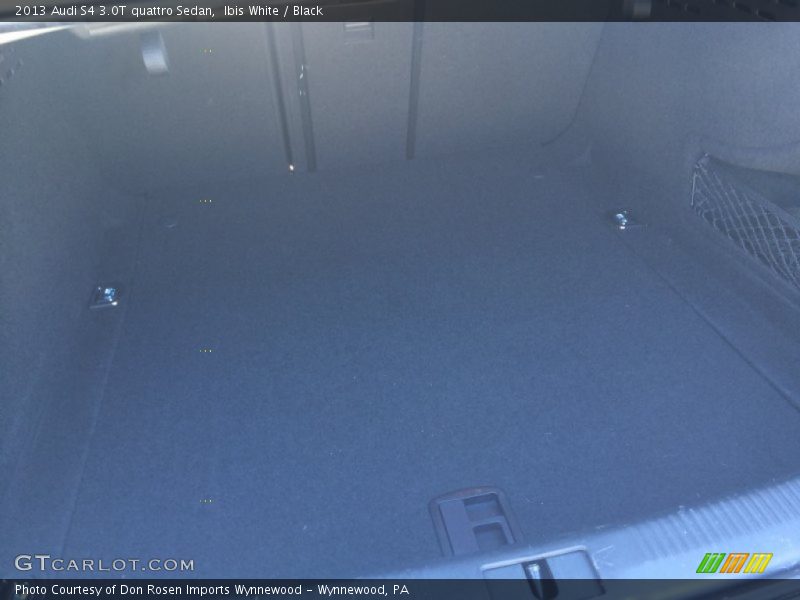 Ibis White / Black 2013 Audi S4 3.0T quattro Sedan