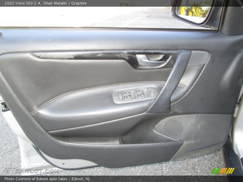 Silver Metallic / Graphite 2002 Volvo S60 2.4