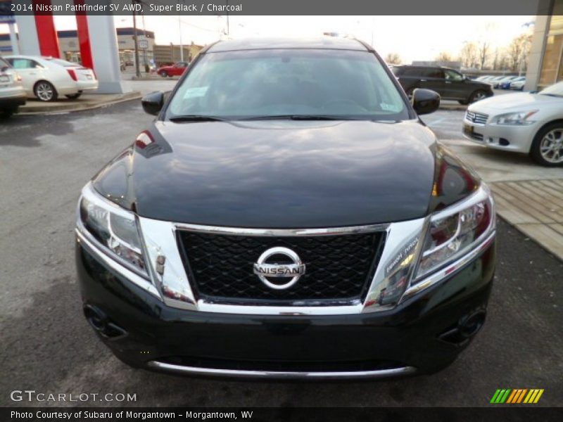 Super Black / Charcoal 2014 Nissan Pathfinder SV AWD