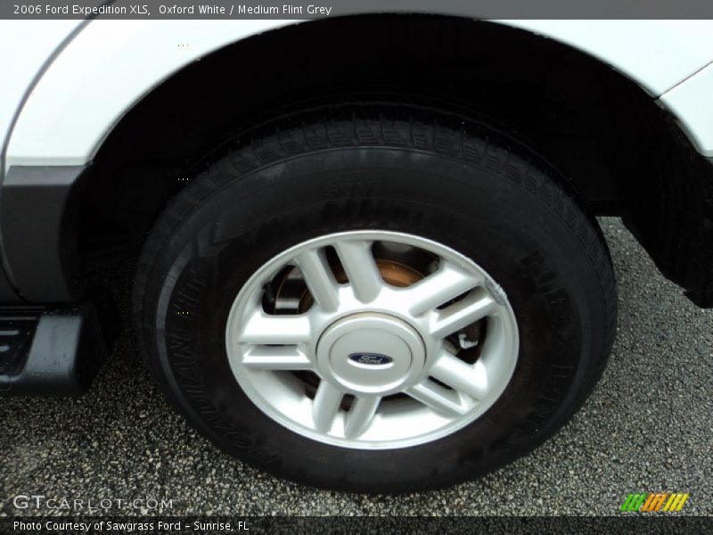  2006 Expedition XLS Wheel