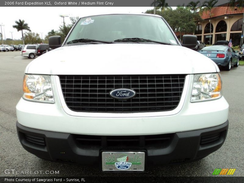 Oxford White / Medium Flint Grey 2006 Ford Expedition XLS