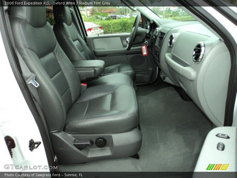 Oxford White / Medium Flint Grey 2006 Ford Expedition XLS