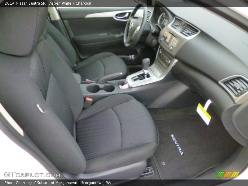 Aspen White / Charcoal 2014 Nissan Sentra SR