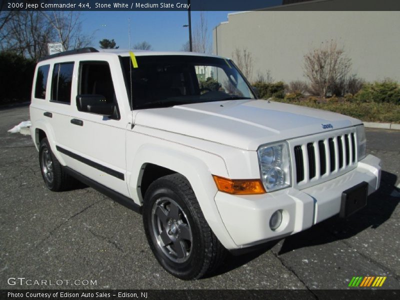 Stone White / Medium Slate Gray 2006 Jeep Commander 4x4