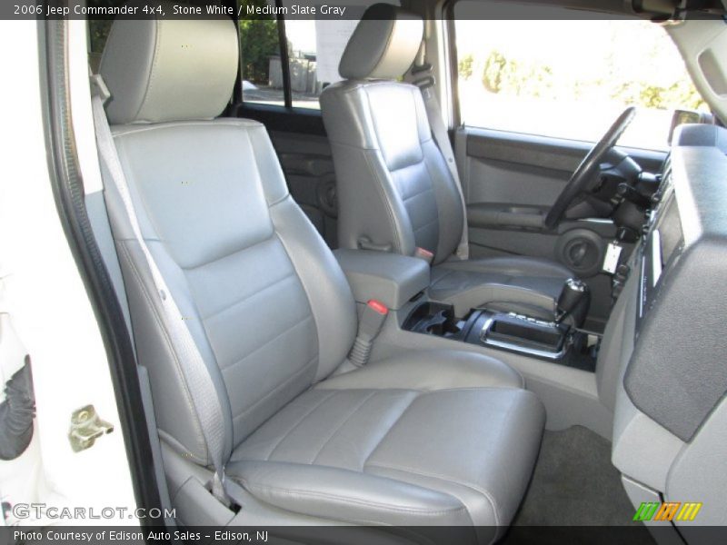 Stone White / Medium Slate Gray 2006 Jeep Commander 4x4