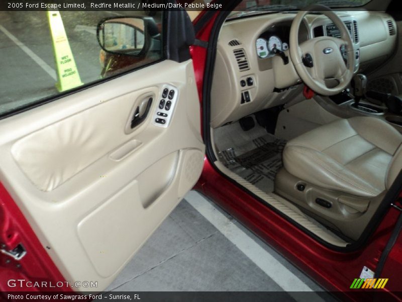 Redfire Metallic / Medium/Dark Pebble Beige 2005 Ford Escape Limited