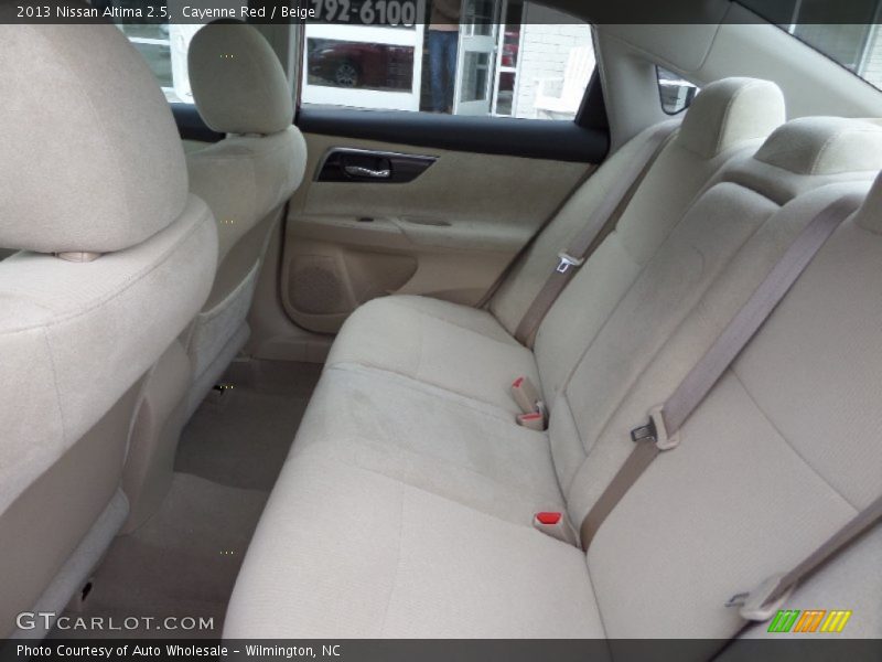Cayenne Red / Beige 2013 Nissan Altima 2.5