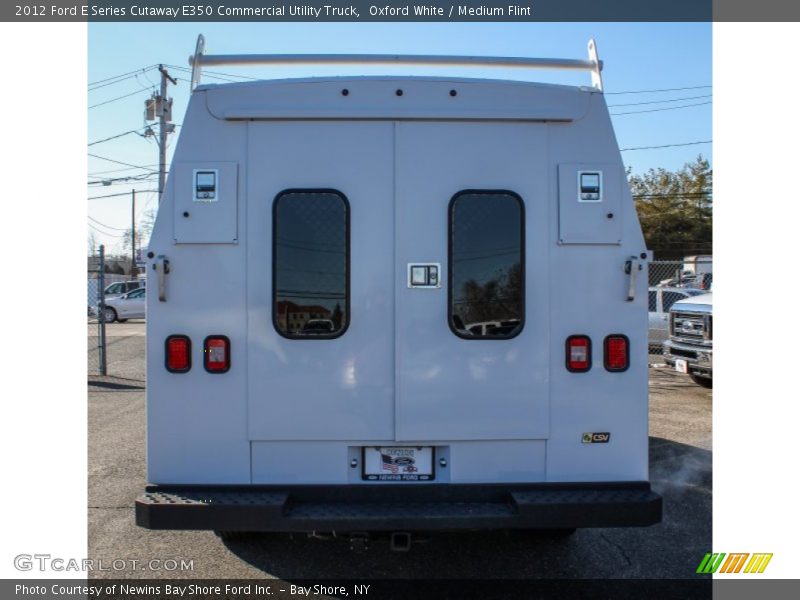 Oxford White / Medium Flint 2012 Ford E Series Cutaway E350 Commercial Utility Truck