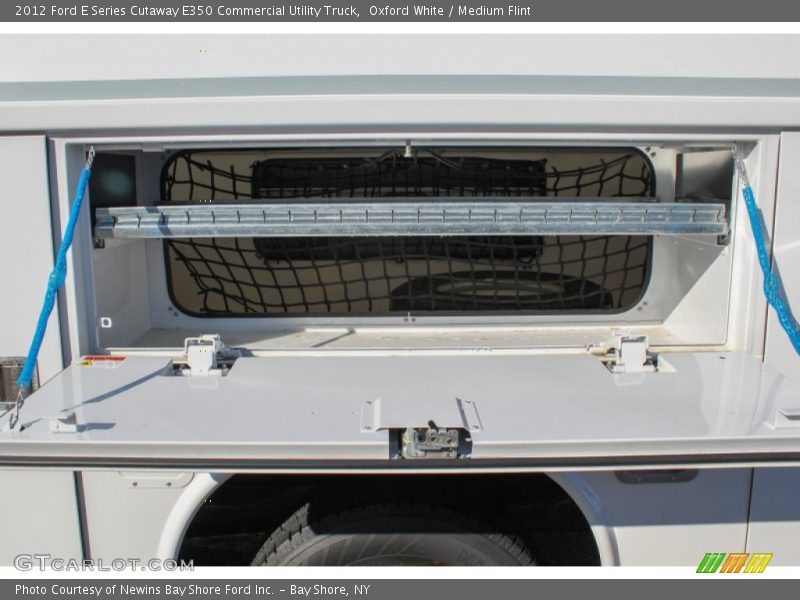 Oxford White / Medium Flint 2012 Ford E Series Cutaway E350 Commercial Utility Truck