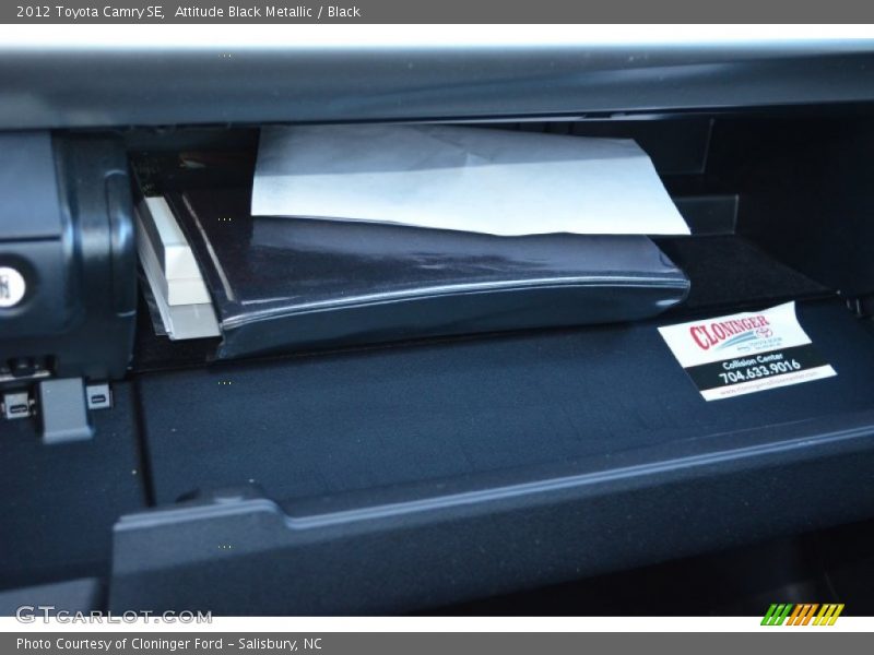 Attitude Black Metallic / Black 2012 Toyota Camry SE