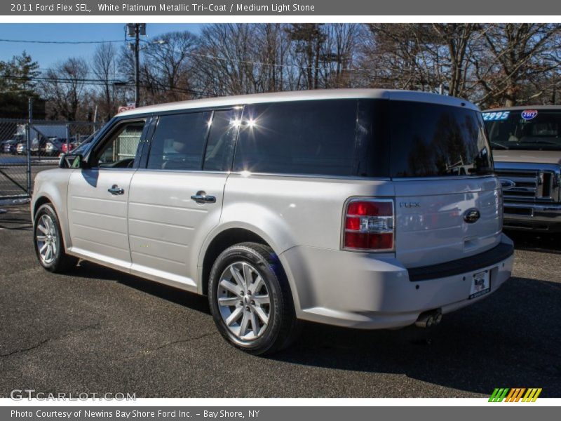 White Platinum Metallic Tri-Coat / Medium Light Stone 2011 Ford Flex SEL