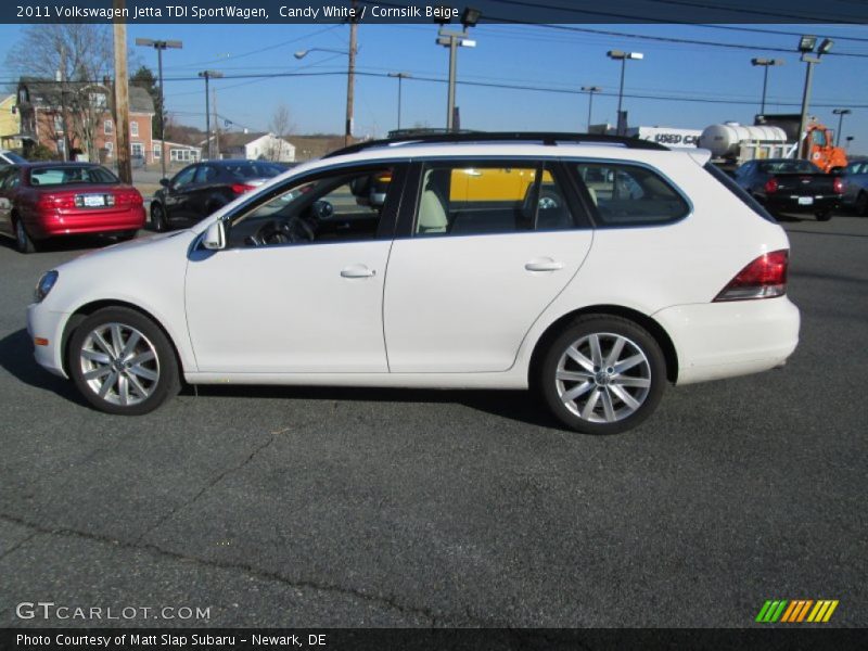 Candy White / Cornsilk Beige 2011 Volkswagen Jetta TDI SportWagen