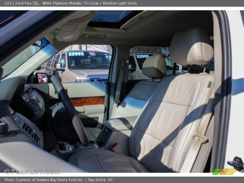 White Platinum Metallic Tri-Coat / Medium Light Stone 2011 Ford Flex SEL