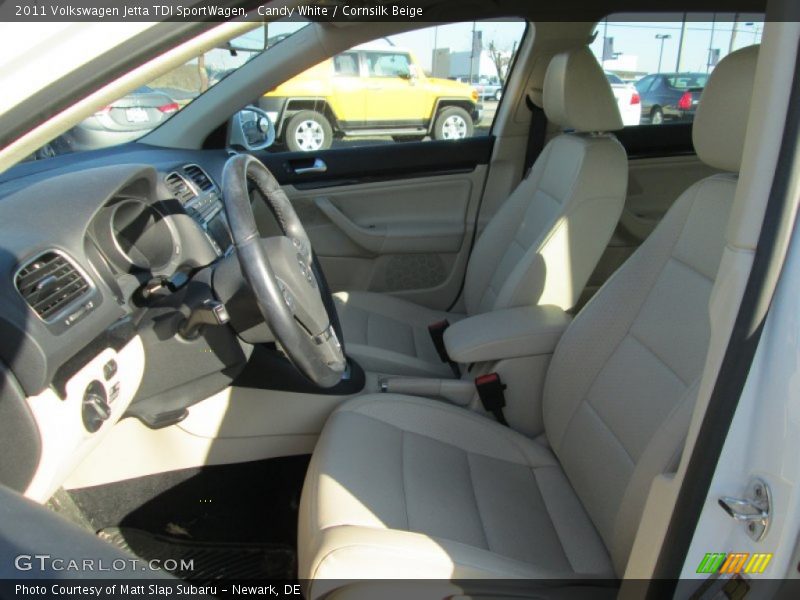 Candy White / Cornsilk Beige 2011 Volkswagen Jetta TDI SportWagen