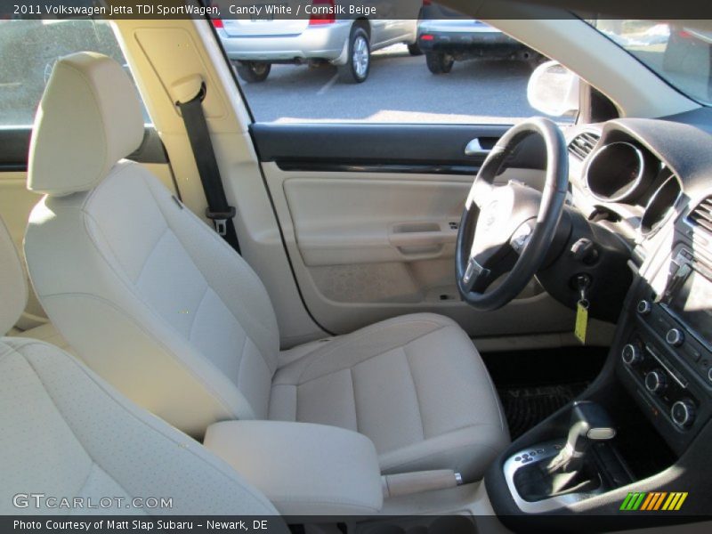 Candy White / Cornsilk Beige 2011 Volkswagen Jetta TDI SportWagen