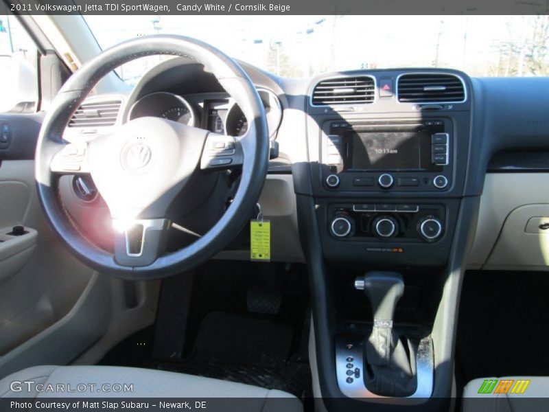 Candy White / Cornsilk Beige 2011 Volkswagen Jetta TDI SportWagen