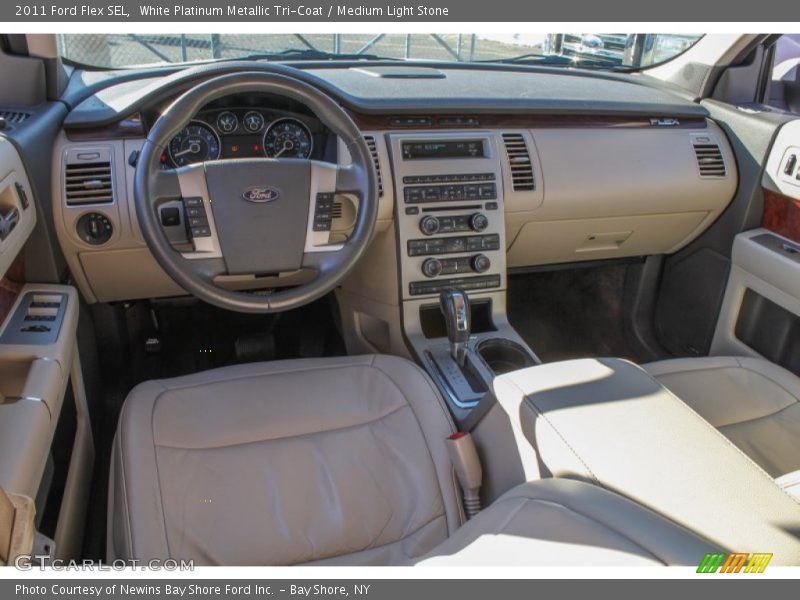White Platinum Metallic Tri-Coat / Medium Light Stone 2011 Ford Flex SEL