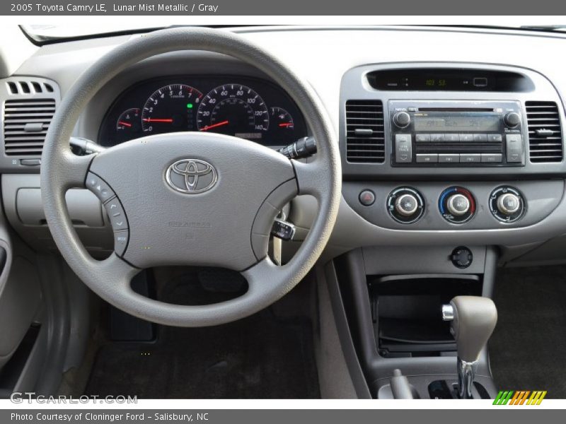Lunar Mist Metallic / Gray 2005 Toyota Camry LE