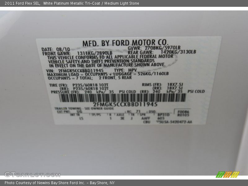 White Platinum Metallic Tri-Coat / Medium Light Stone 2011 Ford Flex SEL