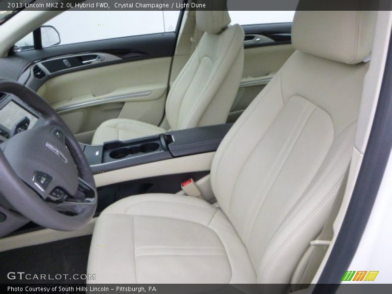 Front Seat of 2013 MKZ 2.0L Hybrid FWD