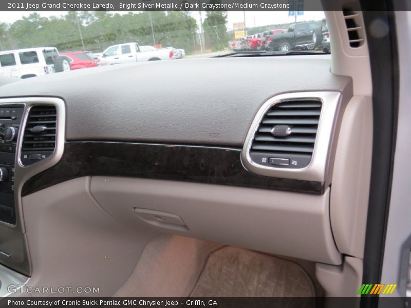 Bright Silver Metallic / Dark Graystone/Medium Graystone 2011 Jeep Grand Cherokee Laredo