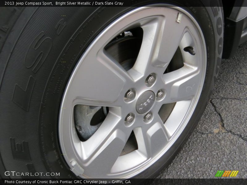 Bright Silver Metallic / Dark Slate Gray 2013 Jeep Compass Sport