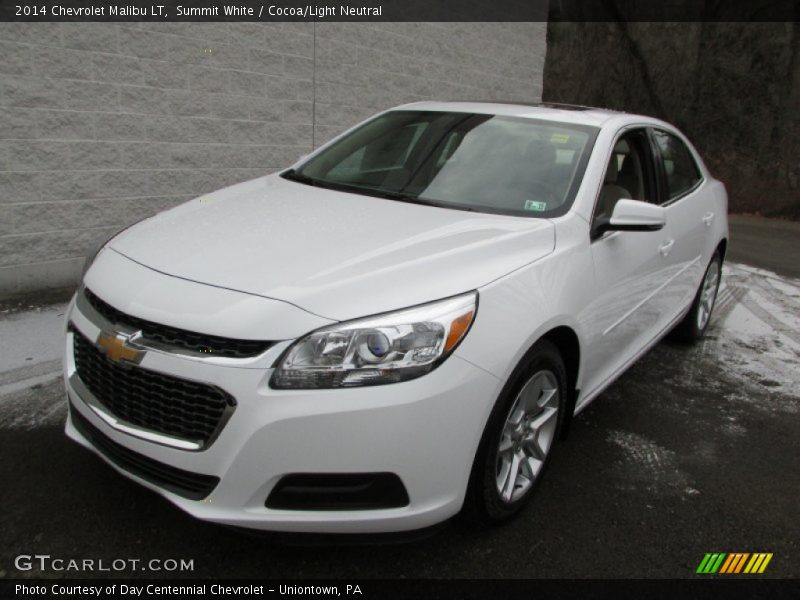 Front 3/4 View of 2014 Malibu LT
