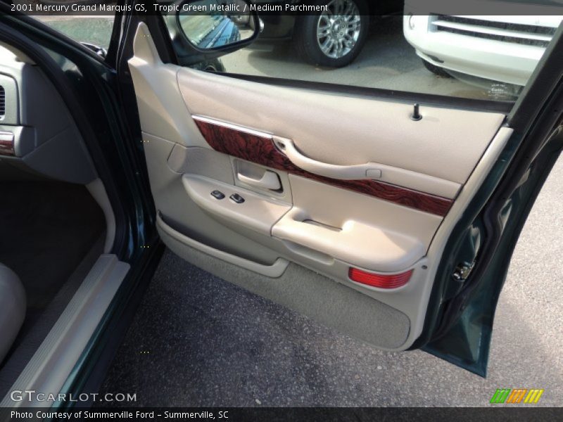 Tropic Green Metallic / Medium Parchment 2001 Mercury Grand Marquis GS
