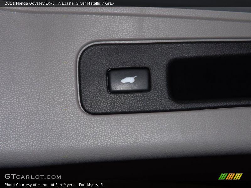 Alabaster Silver Metallic / Gray 2011 Honda Odyssey EX-L