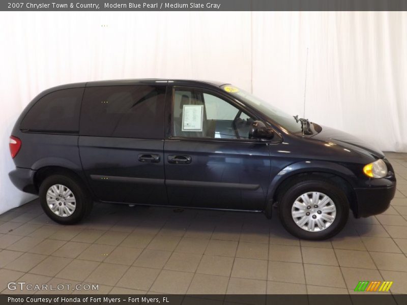 Modern Blue Pearl / Medium Slate Gray 2007 Chrysler Town & Country