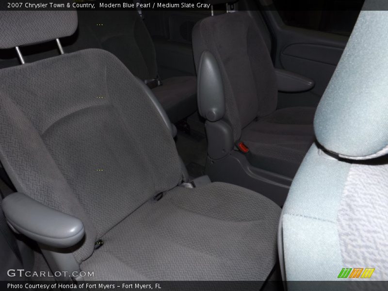 Modern Blue Pearl / Medium Slate Gray 2007 Chrysler Town & Country