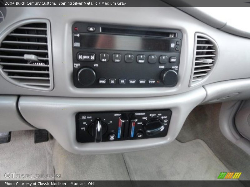 Sterling Silver Metallic / Medium Gray 2004 Buick Century Custom