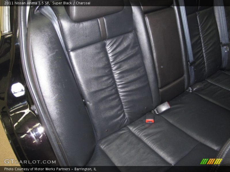 Super Black / Charcoal 2011 Nissan Altima 3.5 SR