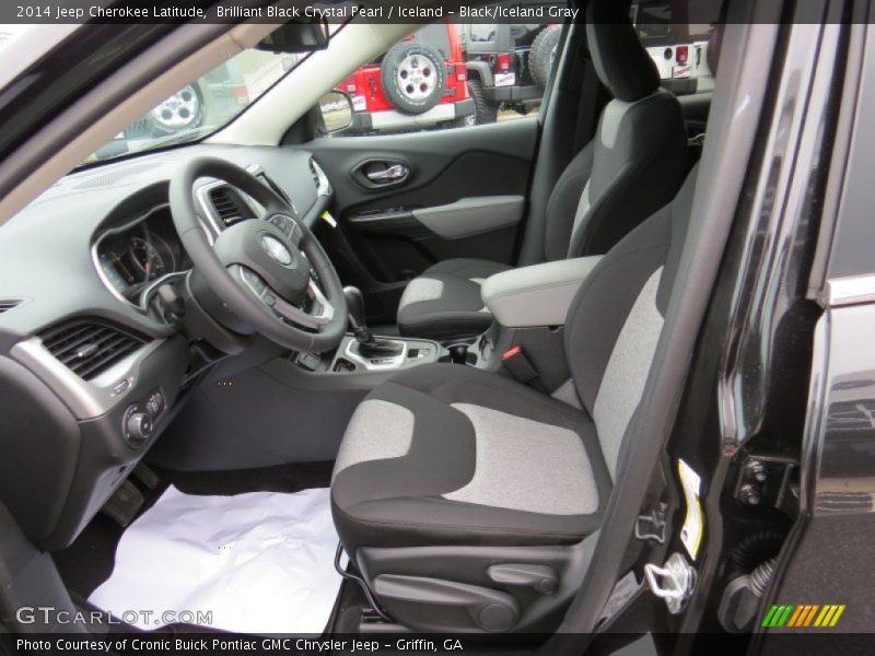 Front Seat of 2014 Cherokee Latitude