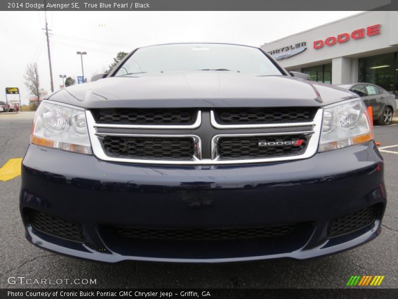 True Blue Pearl / Black 2014 Dodge Avenger SE