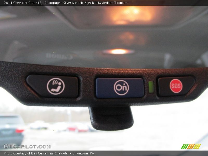 Champagne Silver Metallic / Jet Black/Medium Titanium 2014 Chevrolet Cruze LS