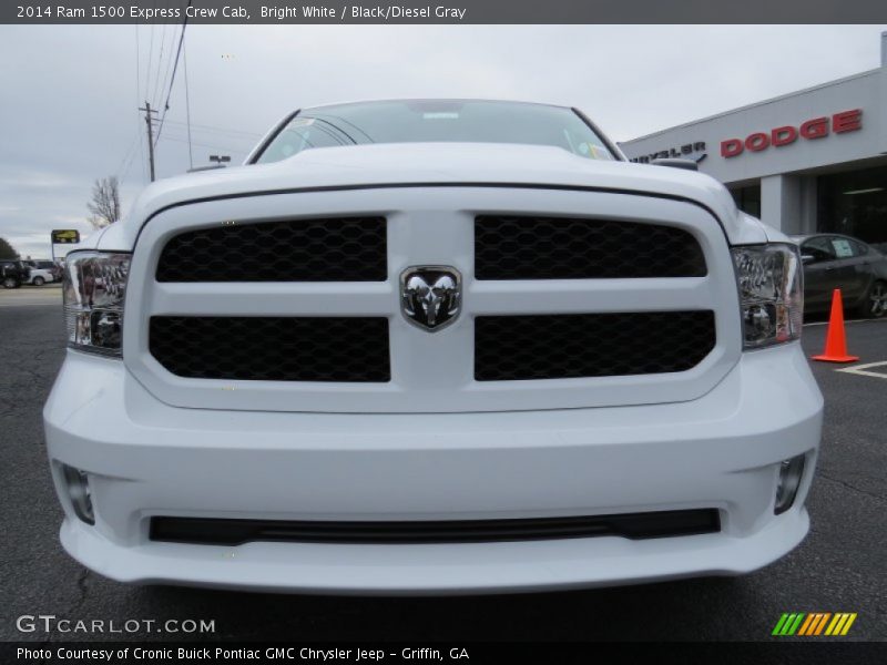 Bright White / Black/Diesel Gray 2014 Ram 1500 Express Crew Cab