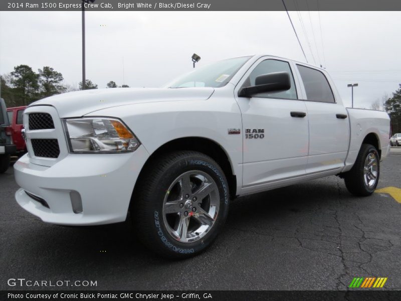 Bright White / Black/Diesel Gray 2014 Ram 1500 Express Crew Cab