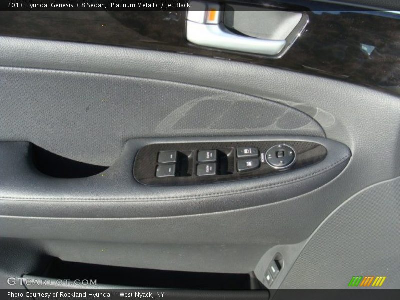 Platinum Metallic / Jet Black 2013 Hyundai Genesis 3.8 Sedan
