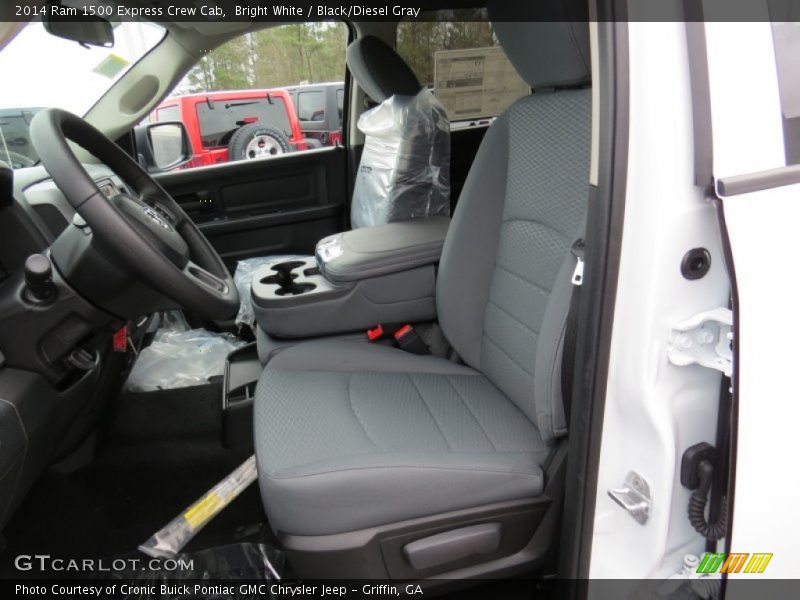 Bright White / Black/Diesel Gray 2014 Ram 1500 Express Crew Cab
