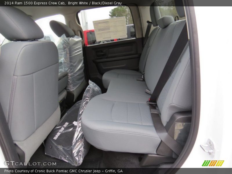 Bright White / Black/Diesel Gray 2014 Ram 1500 Express Crew Cab