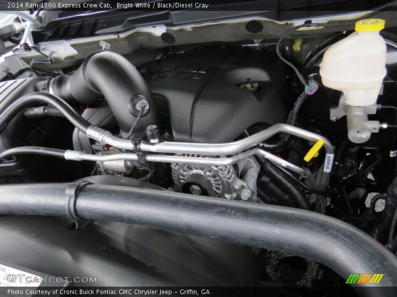 Bright White / Black/Diesel Gray 2014 Ram 1500 Express Crew Cab