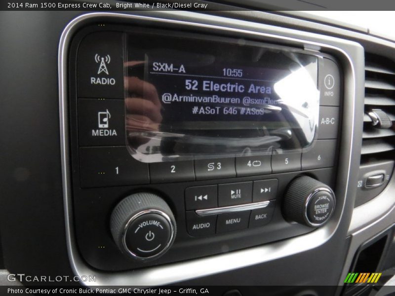 Bright White / Black/Diesel Gray 2014 Ram 1500 Express Crew Cab