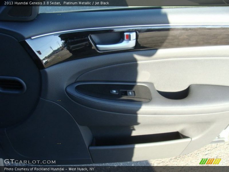 Platinum Metallic / Jet Black 2013 Hyundai Genesis 3.8 Sedan