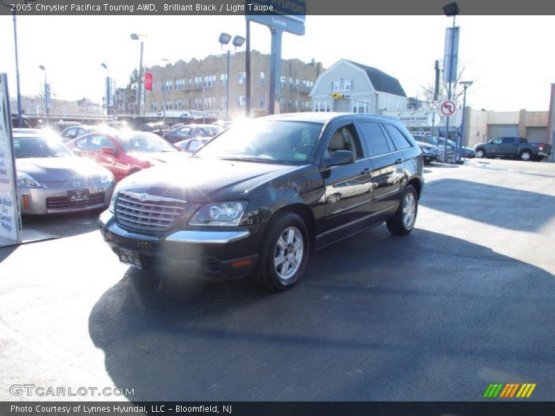 Brilliant Black / Light Taupe 2005 Chrysler Pacifica Touring AWD